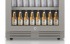 Fechadura Integrada à Porta: uma robusta fechadura protege o acesso à sua coleção de bebidas e aos controles da cervejeira.