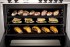 Forno Ventilado Elétrico: oferece 9 versáteis funções que tornam mais rápido e fácil preparar todos os tipos de alimentos. Prepare vários pratos simultaneamente no forno sem misturar odores e sabores entre os alimentos, ganhando tempo e utilizando toda a capacidade do forno de 60 litros.