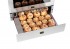 Ampla Capacidade Interna: de 26 litros para acomodar grandes alimentos e/ou utensílios aquecidos. Oferece as seguintes medidas internas: 52 cm X 42 cm X 11 cm (P x L x A).