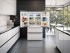 French Door: refrigerador com amplo interior para melhor visualização e acesso aos alimentos. As portas compactas otimizam a circulação na cozinha.